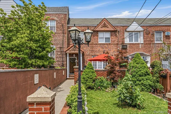 $1,249,000 | 20-12 43rd Street | Astoria