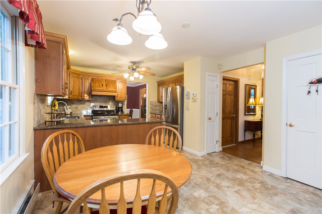 4 Aurora Road East Greenwich, RI 02818 - Photo 8 of 36 Gallery Image 8
