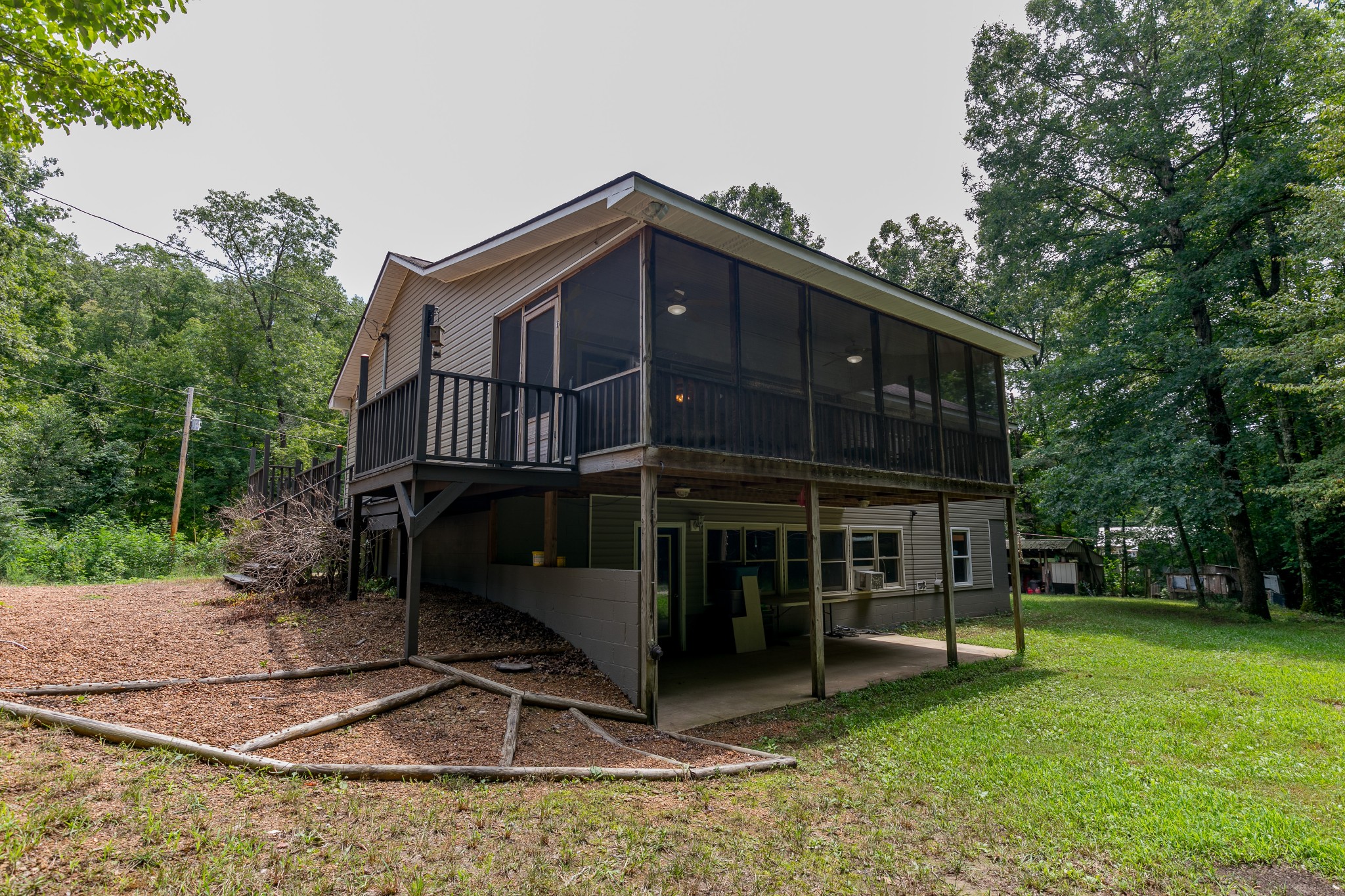 925 County Line Road Centerville, TN 37033 - Photo 3 of 24 Gallery Image 3