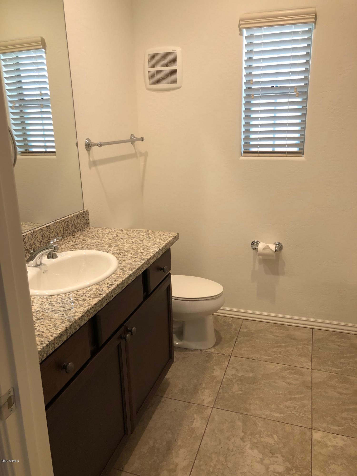 3935 East Rough Rider Road, Unit 1318 Phoenix, AZ 85050 - Photo 18 of 20 RR2ndbath