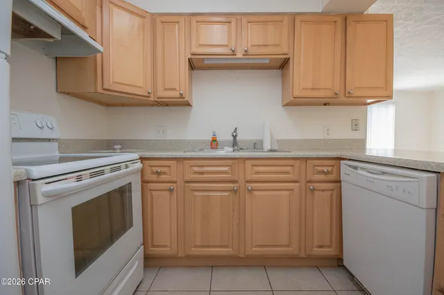 $189,000 | 7125 North Lagoon Drive, Unit J, Panama City, FL 32408