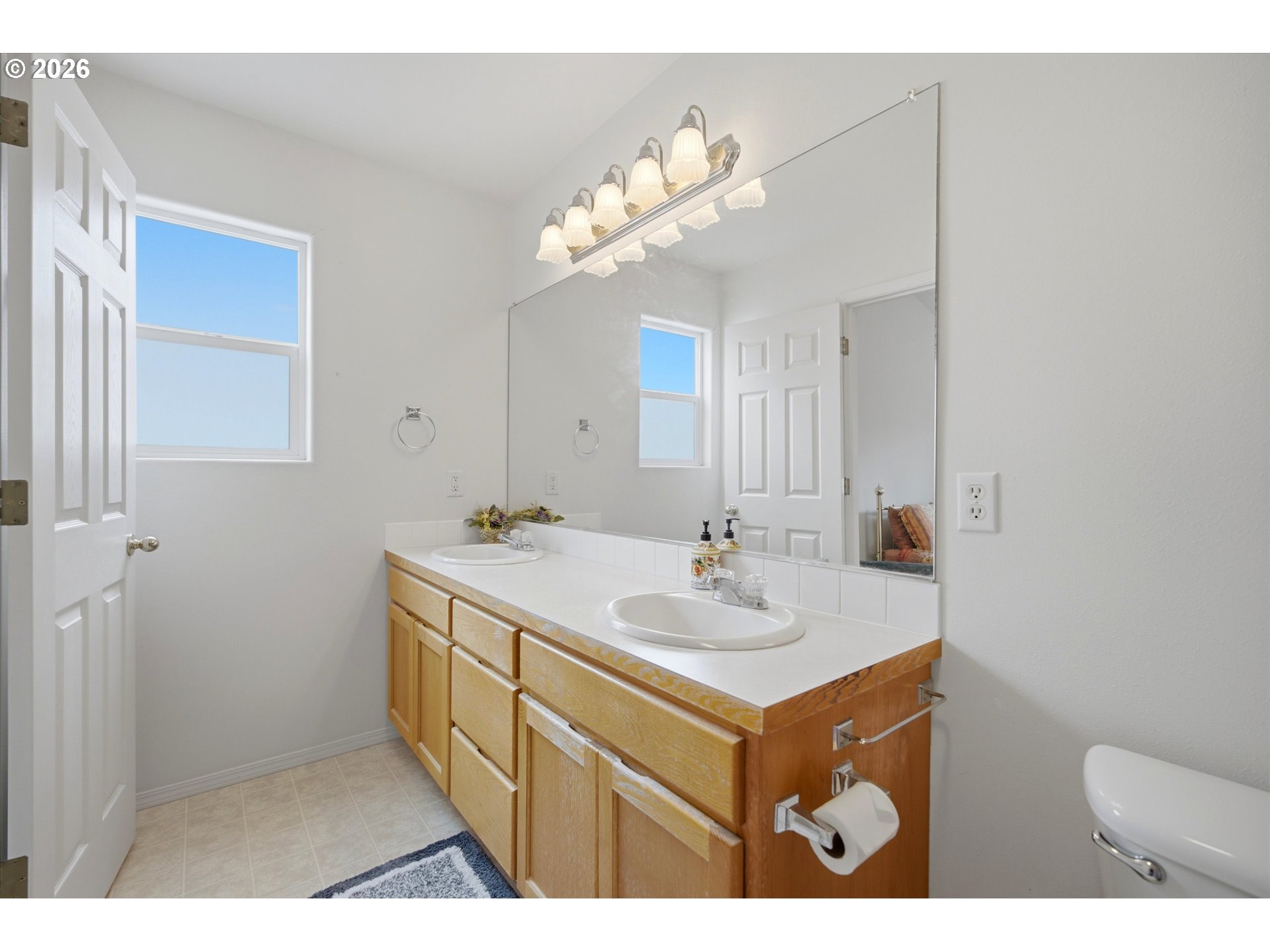 20734 Adam Lane Fairview, OR 97024 - Photo 17 of 20