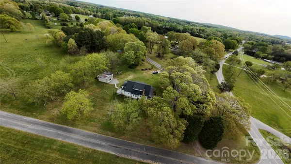 $374,900 | 104 Ware Loop Drive, Kings Mountain, NC 28086