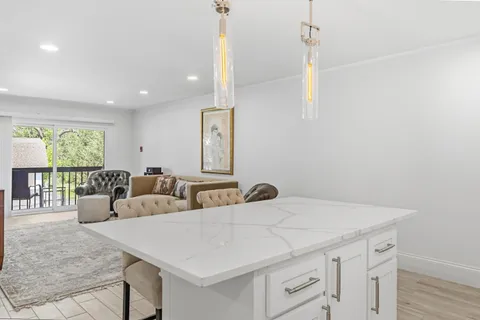 $295,000 | 1270 Wisconsin Street, Unit 211, Lake Geneva, WI 53147