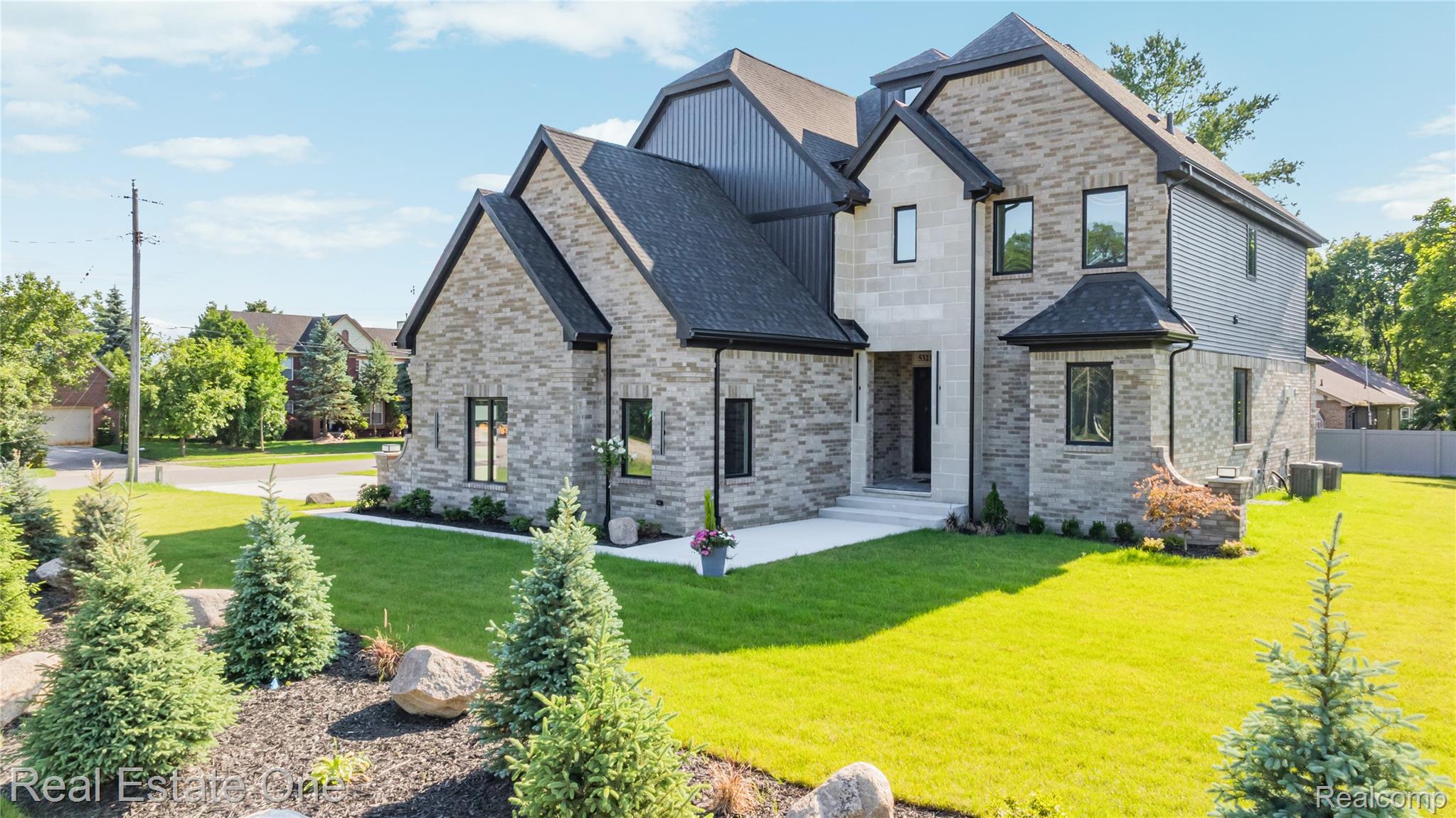 5321 Rochester Road Troy, MI 48085 - Photo 65 of 69 5321 Rochester - OnDemand Pix Photography (89).jpg