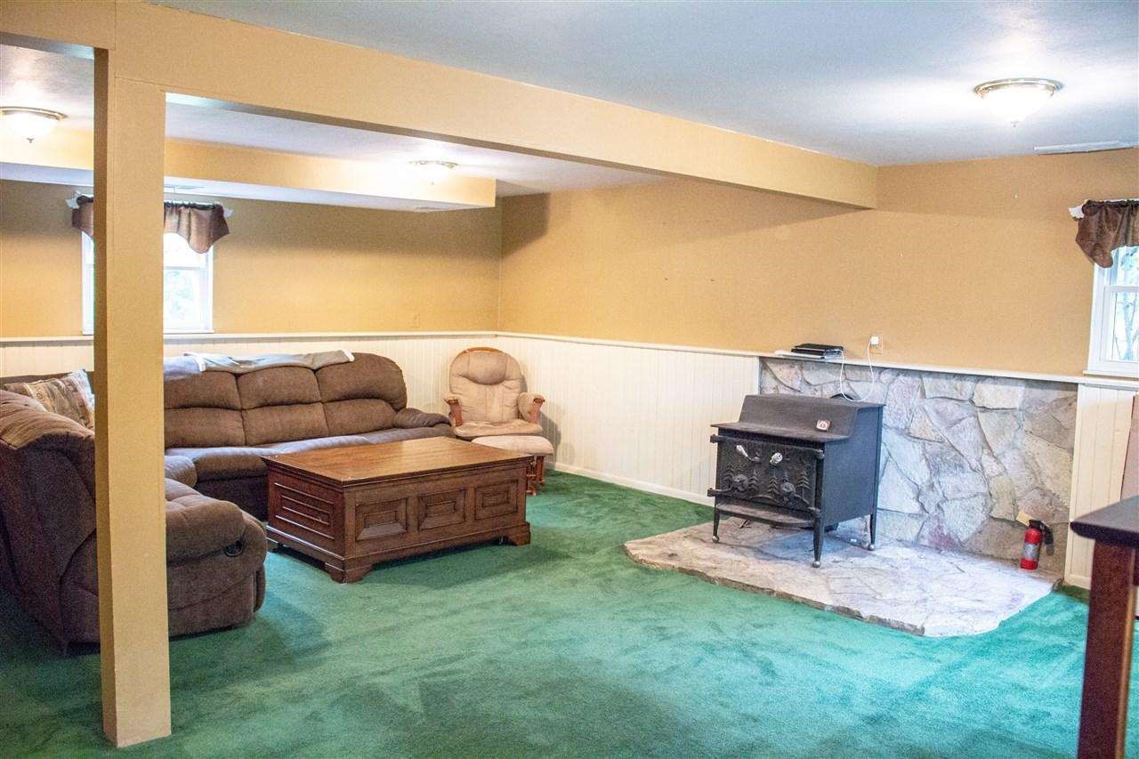 9582 Sergent Road Birch Run, MI 48415 - Photo 10 of 29