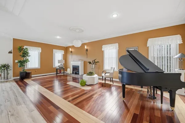 $729,900 | 239 Fuller Road, Chicopee, MA 01020
