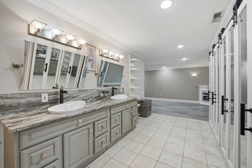 239 Fuller Road Chicopee, MA 01020 - Photo 22 of 42