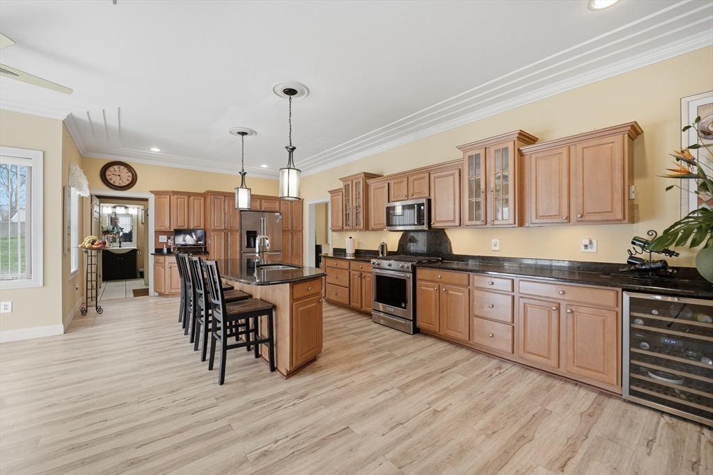 239 Fuller Road Chicopee, MA 01020 - Photo 5 of 42