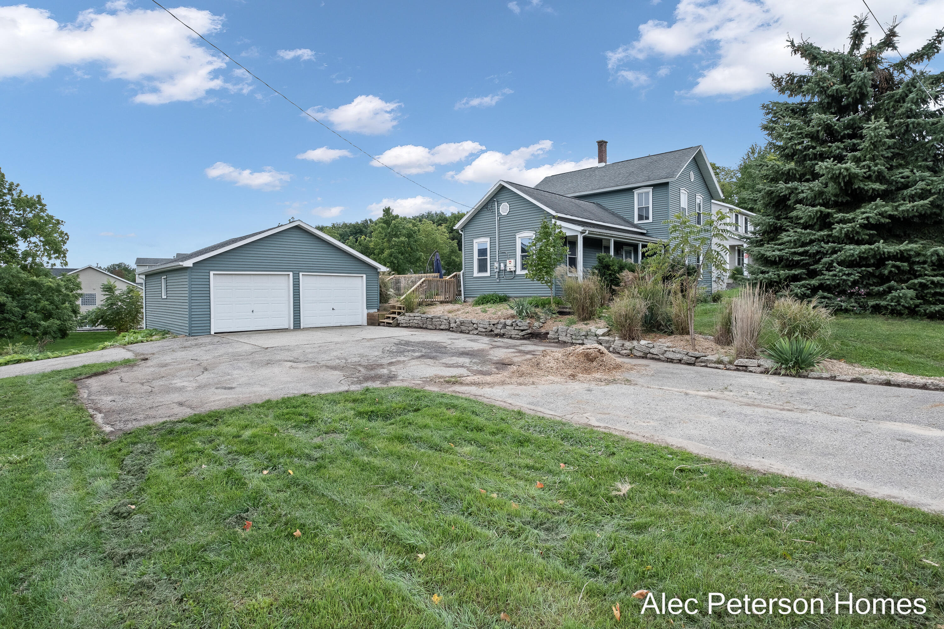 3164 Baldwin Street Hudsonville, MI 49426 - Photo 2 of 48 Photo-2