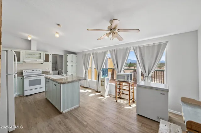 $292,000 | 19532 South Lone Ranger Road, Yucca, AZ 86438