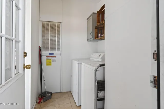 $292,000 | 19532 South Lone Ranger Road, Yucca, AZ 86438