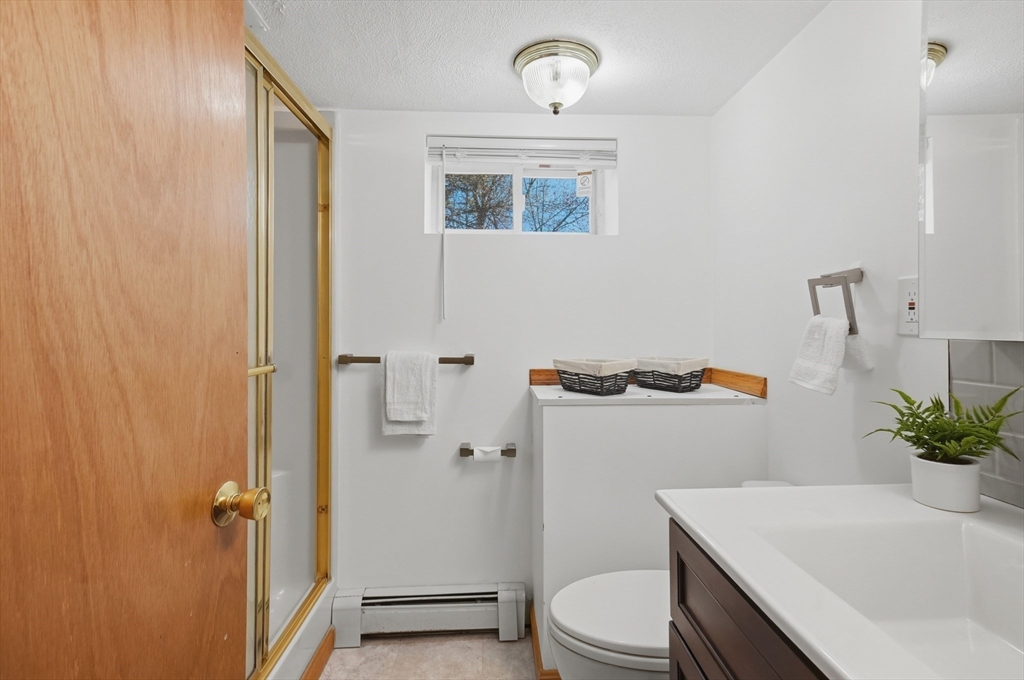 72 Crimson Road Billerica, MA 01821 - Photo 33 of 42 Gallery Image 33