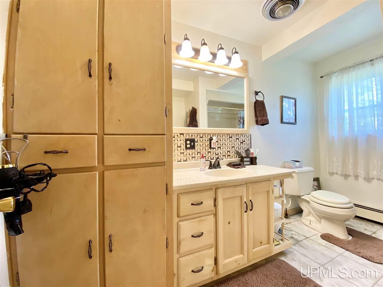 9812 South 75 Road Rapid River, MI 49878 - Photo 18 of 51