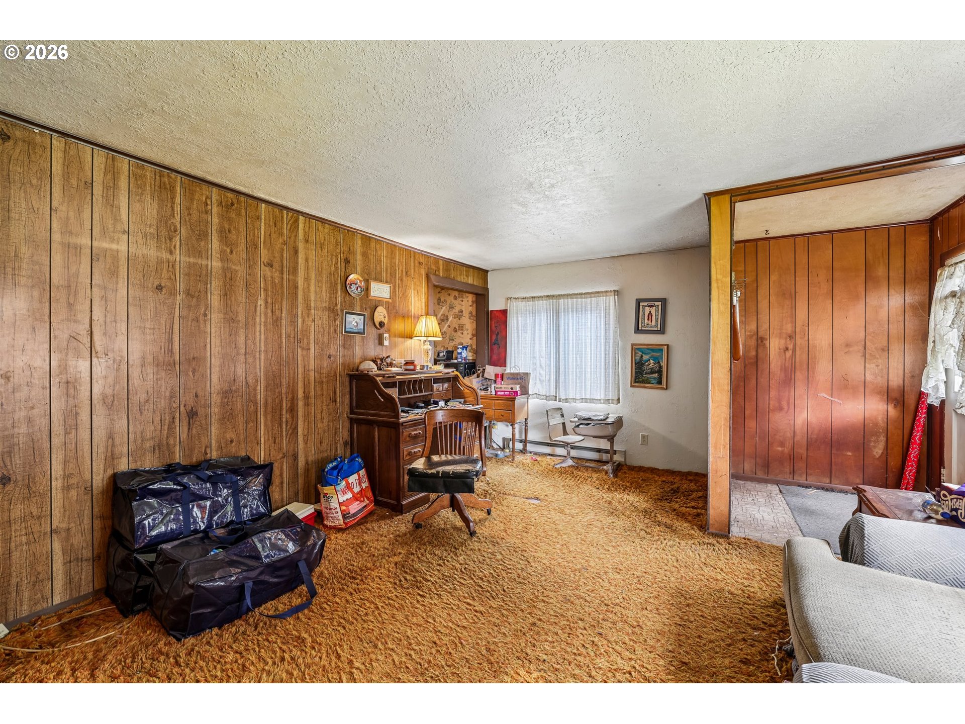 226 Mize Road Southeast Salem, OR 97302 - Photo 7 of 27 a living room with furniture and a flat screen tv