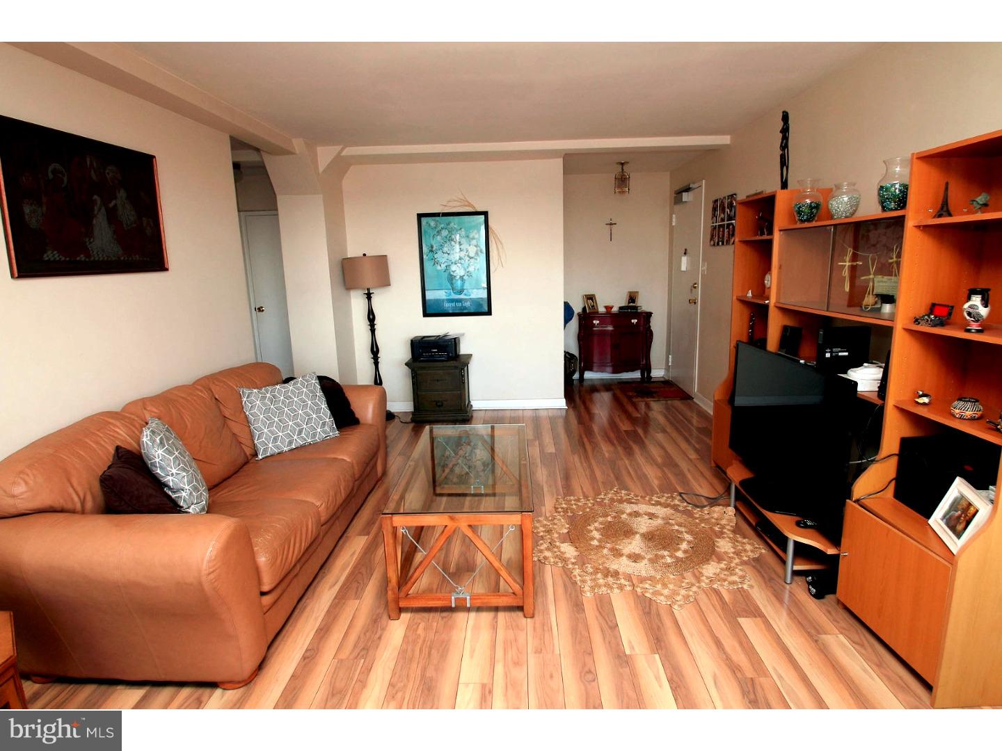 1806-18 Rittenhouse Square, Unit 905 Philadelphia, PA 19103 - Photo 3 of 23