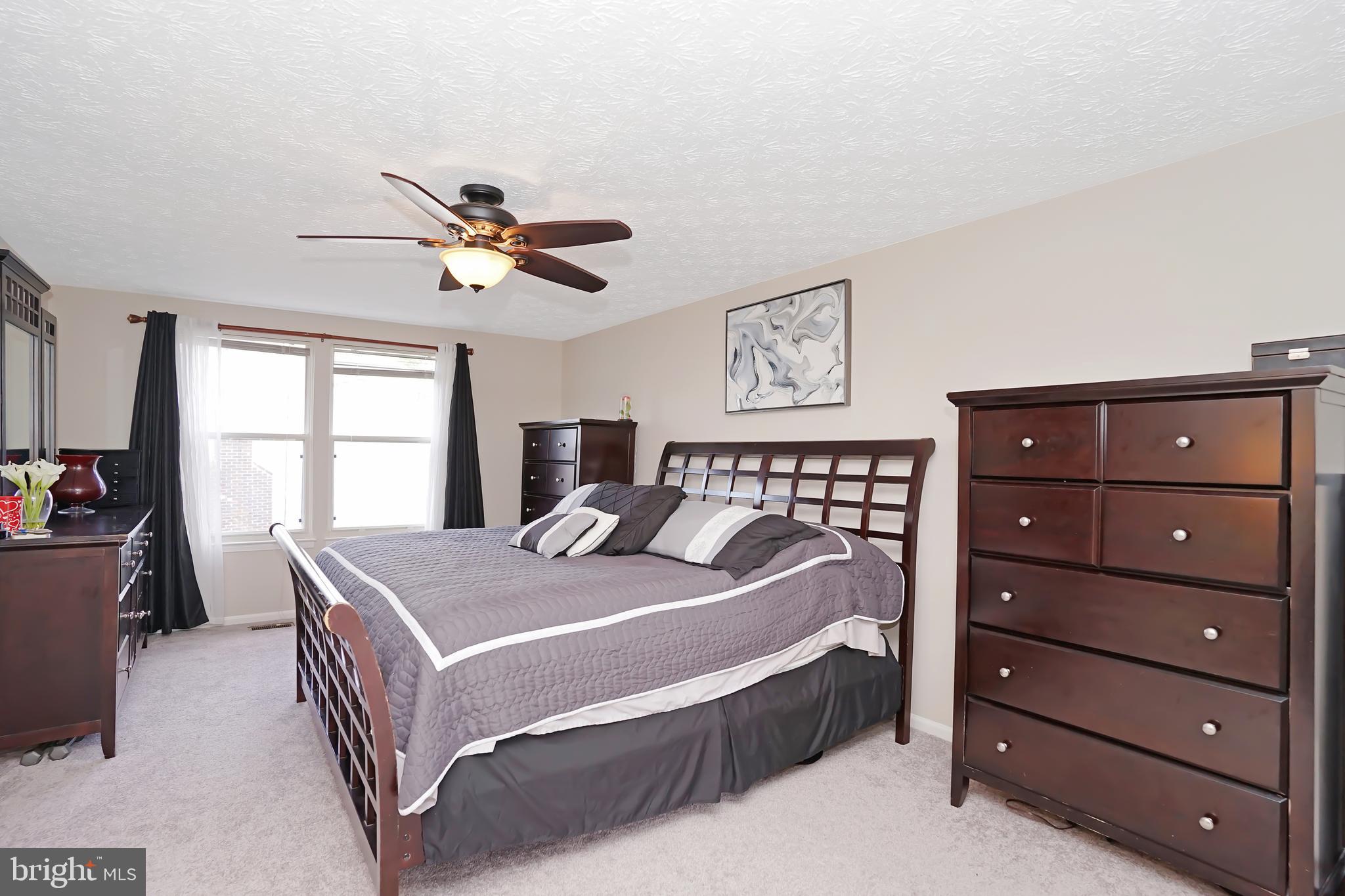 7829 Roundabout Way Springfield, VA 22153 - Photo 23 of 40