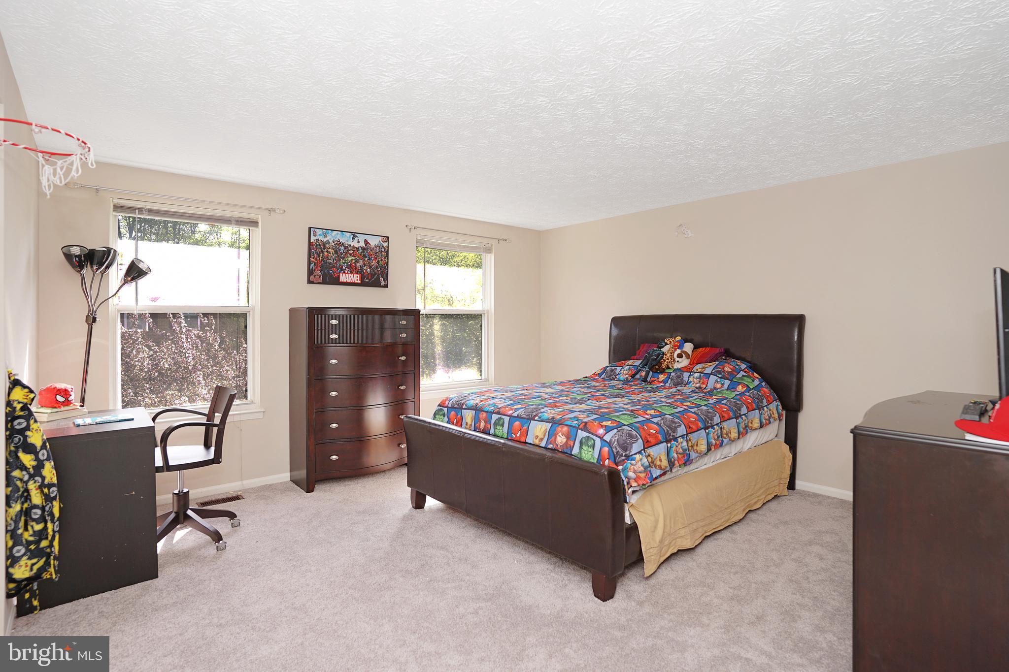 7829 Roundabout Way Springfield, VA 22153 - Photo 27 of 40