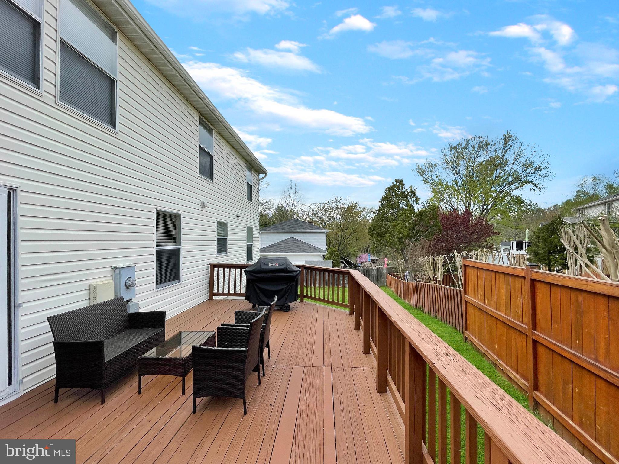 7829 Roundabout Way Springfield, VA 22153 - Photo 34 of 40