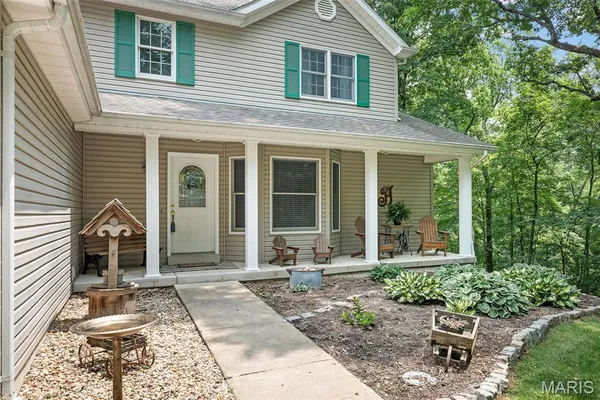 $530,000 | 20220 Inverness Drive, Marthasville, MO 63357