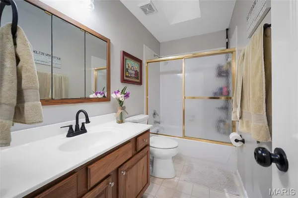 $530,000 | 20220 Inverness Drive, Marthasville, MO 63357