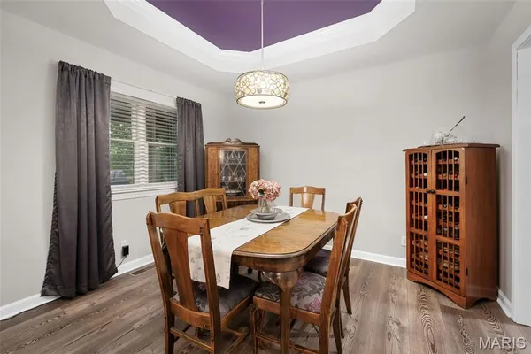 $530,000 | 20220 Inverness Drive, Marthasville, MO 63357