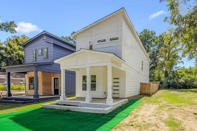 $270,000 | 1109 Walker Avenue, Memphis, TN 38106