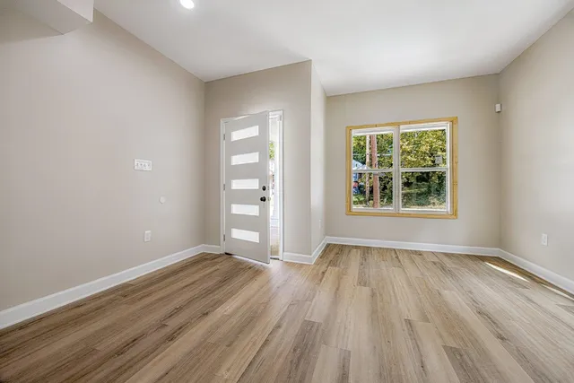 $270,000 | 1109 Walker Avenue, Memphis, TN 38106