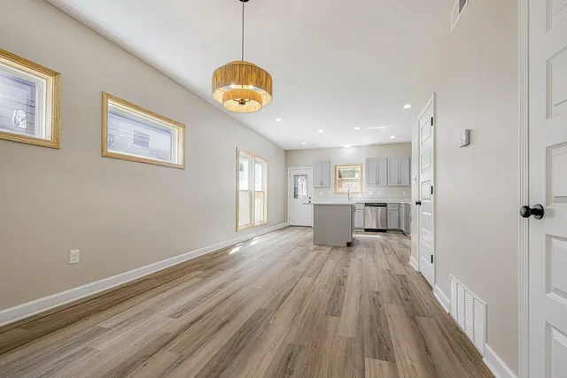 $270,000 | 1109 Walker Avenue, Memphis, TN 38106