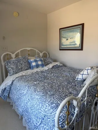 $338,000 | 3308 South Glen Arbor Court, Bloomington, IN 47403