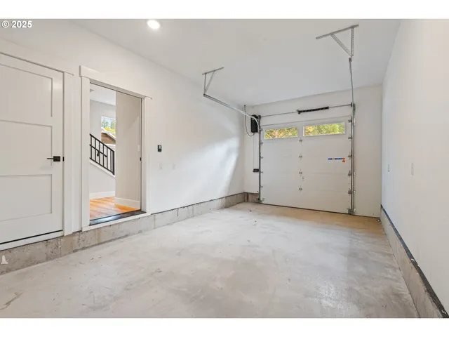 a view of a room with an empty space