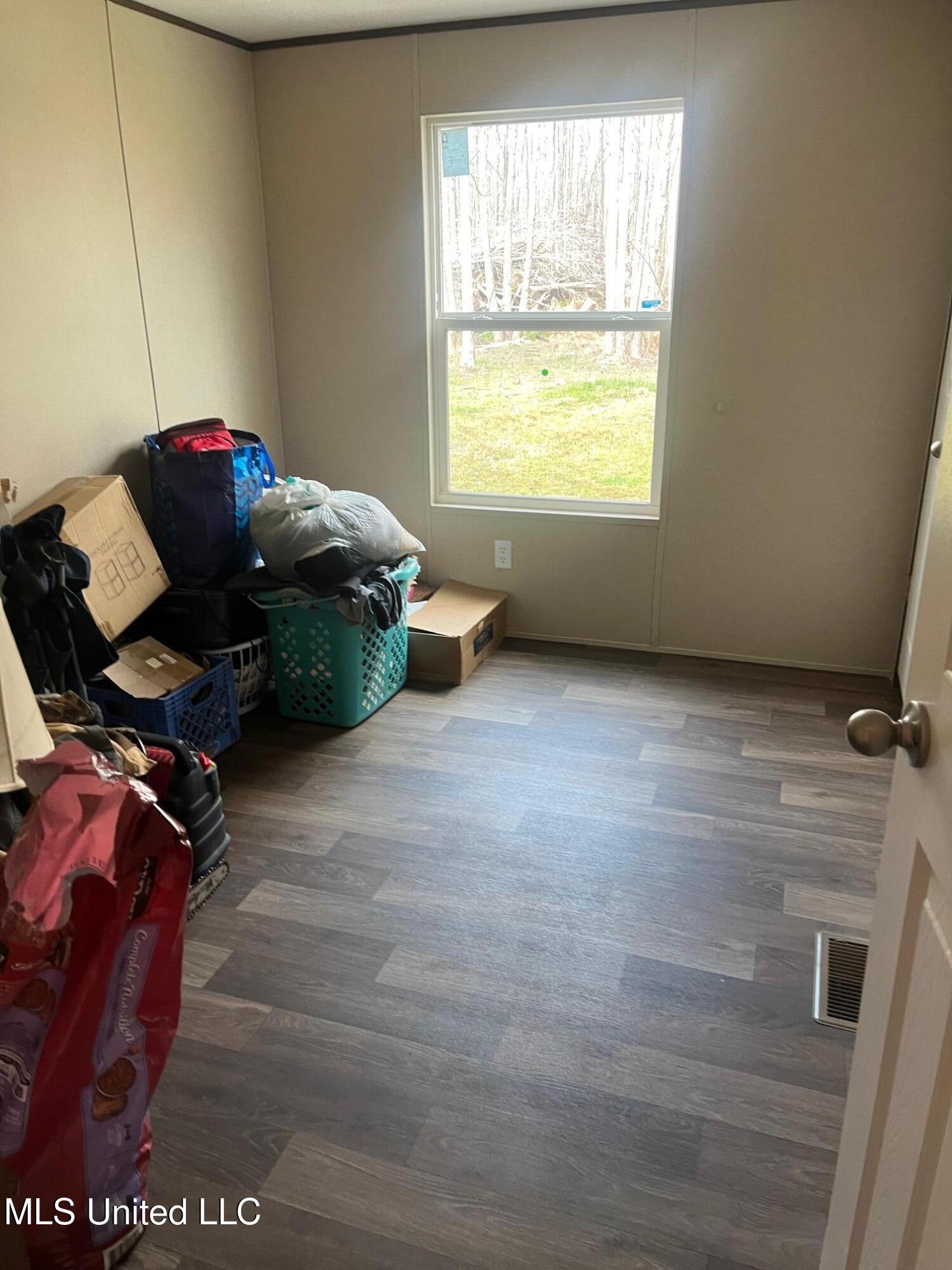 1725 McClyde Road Como, MS 38619 - Photo 8 of 15 bedroom