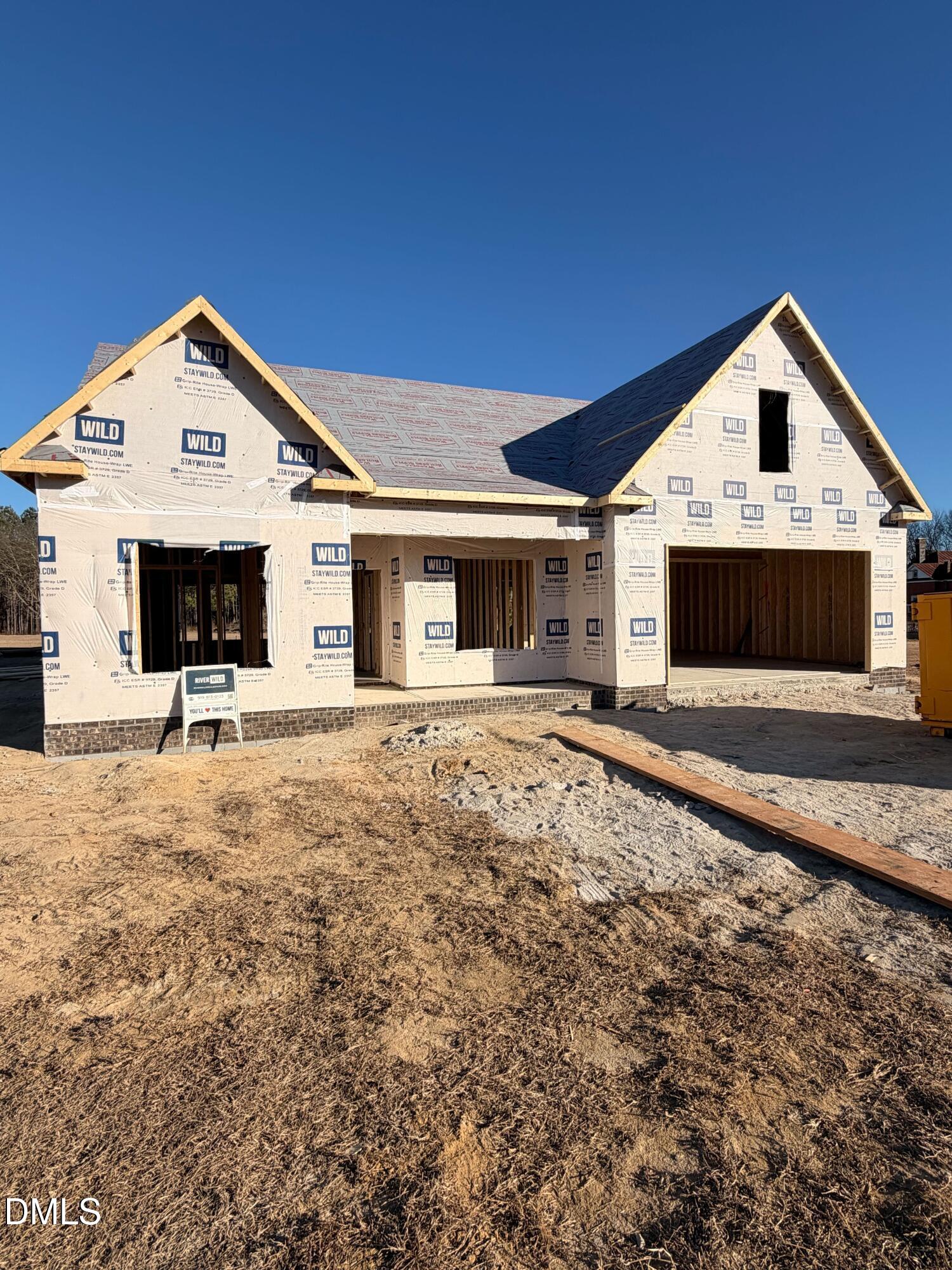 77 Sundrops Trail Dunn, NC 28334 - Photo 2 of 11 IMG_7676