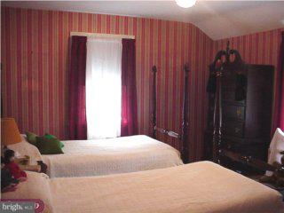 515 Upland Road Havertown, PA 19083 - Photo 5 of 6