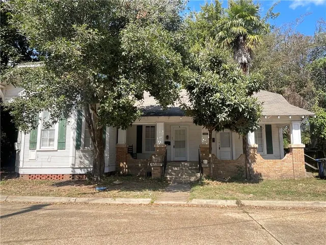 $189,500 | 208 Poete Street, Natchitoches, LA 71457