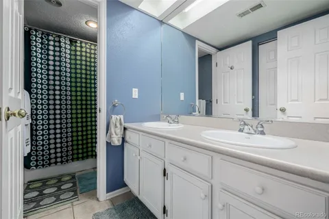 $489,000 | 17633 East Temple Drive, Aurora, CO 80015