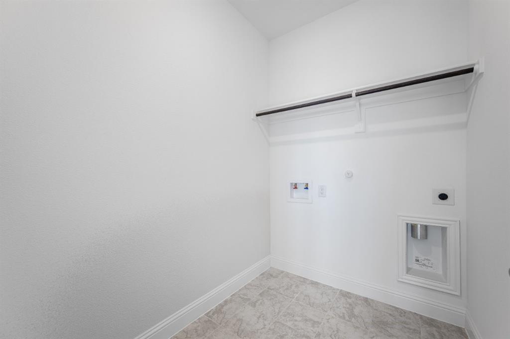 526 Chatham Street Oak Point, TX 75068 - Photo 28 of 35 a view of an empty room