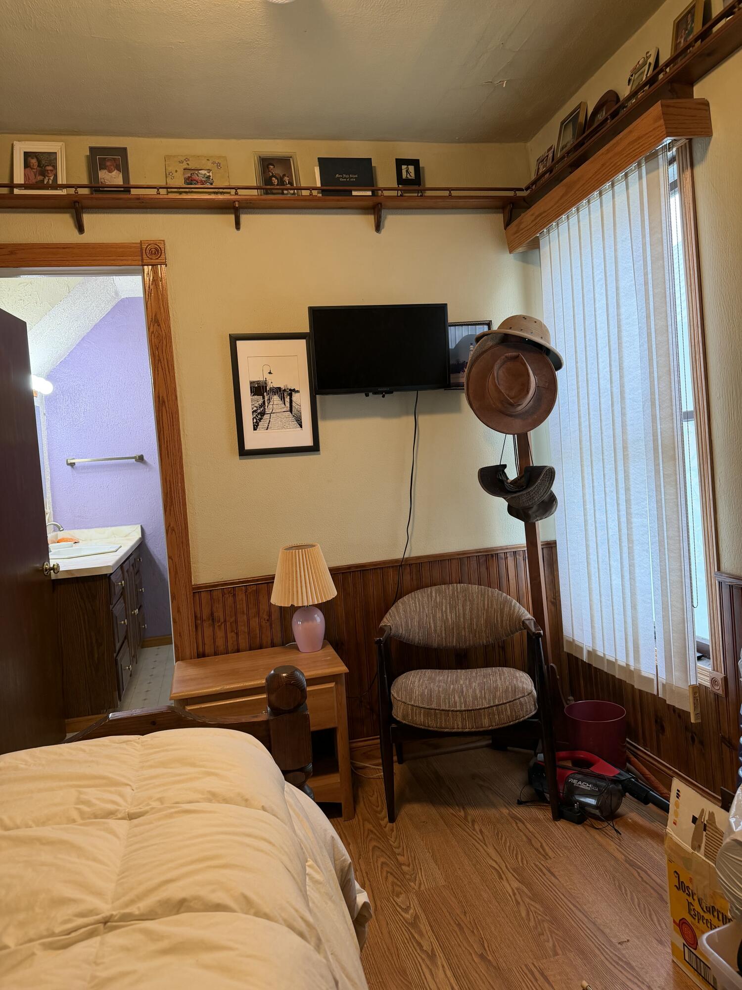2018 Jackson Street Two Rivers, WI 54241 - Photo 12 of 39 Main floor BR
