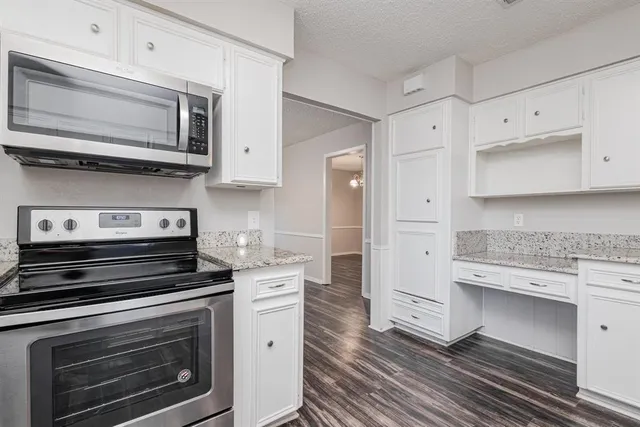 $330,000 | 4209 West Pleasant Forest Street, Arlington, TX 76015