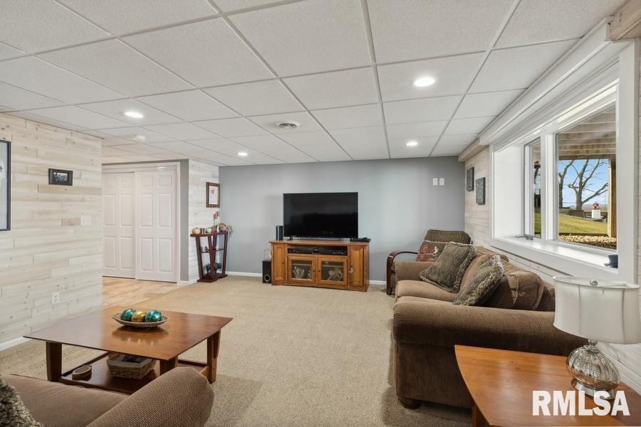 5450 Webb Road Thomson, IL 61285 - Photo 43 of 58
