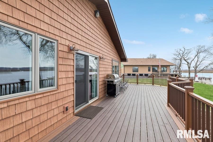 5450 Webb Road Thomson, IL 61285 - Photo 8 of 58
