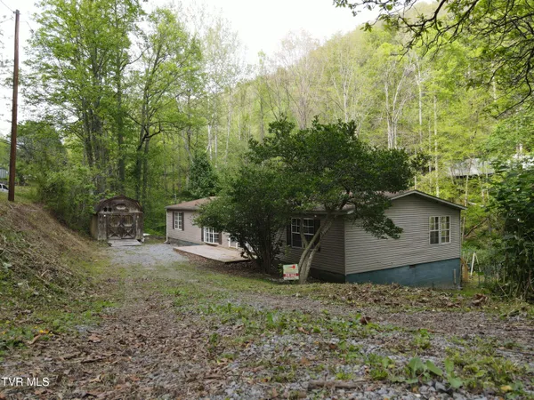 $159,000 | 4116 Moneyhun Road, Appalachia, VA 24216