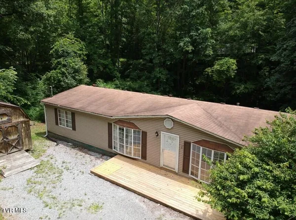 $159,000 | 4116 Moneyhun Road, Appalachia, VA 24216