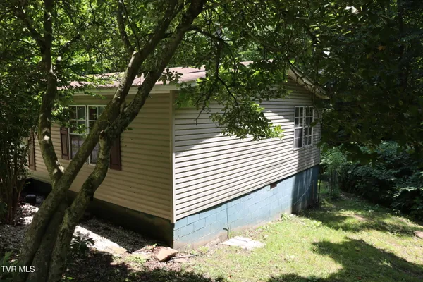 $159,000 | 4116 Moneyhun Road, Appalachia, VA 24216