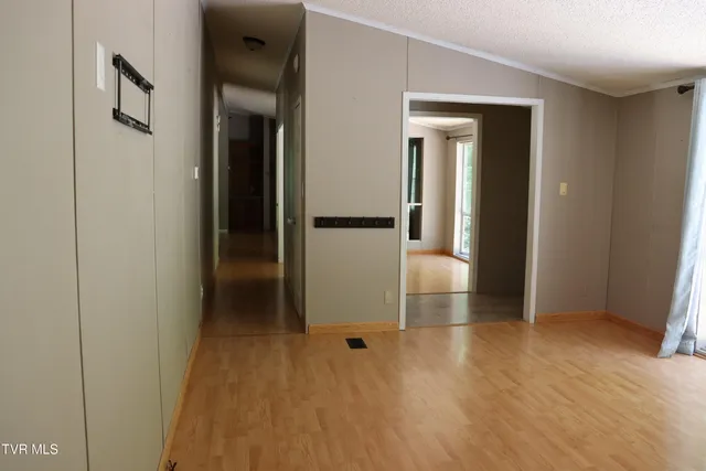 $129,900 | 4116 Moneyhun Road, Appalachia, VA 24216