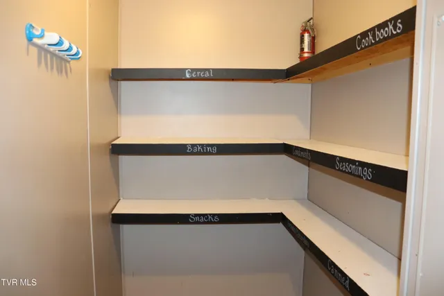 $129,900 | 4116 Moneyhun Road, Appalachia, VA 24216