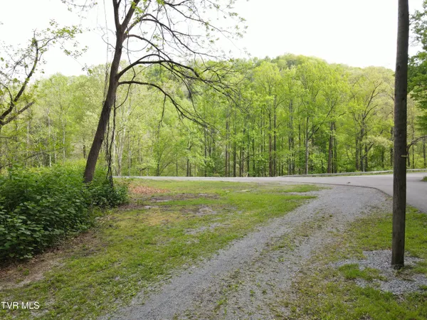 $159,000 | 4116 Moneyhun Road, Appalachia, VA 24216