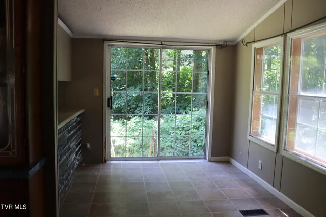 $129,900 | 4116 Moneyhun Road, Appalachia, VA 24216