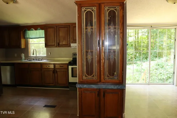 $159,000 | 4116 Moneyhun Road, Appalachia, VA 24216