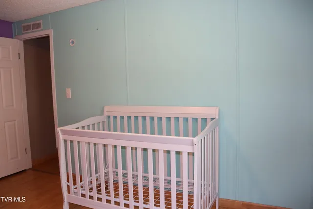 $129,900 | 4116 Moneyhun Road, Appalachia, VA 24216